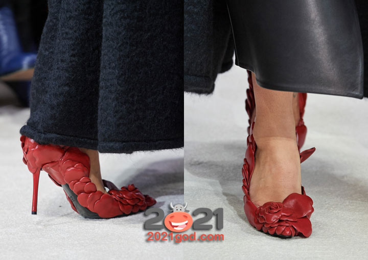 Туфли Валентино с сердцами - мода зимы 2020-2021
