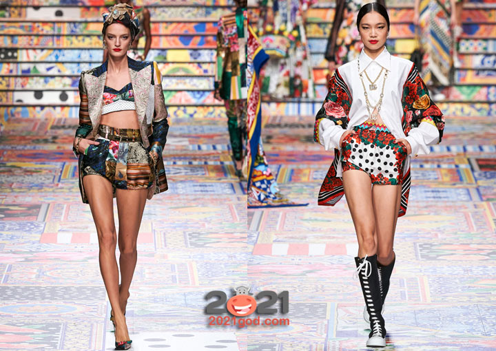 Мода сезона весна-лето 2021 - короткие цветные шорты